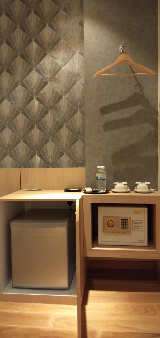 Kyoto Boutique Hotel Johor Bahru Exterior photo